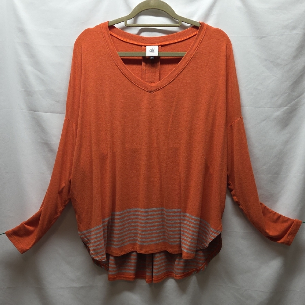 Cabi Long Sleeve Hang Out Tee Womens Large Orange Fall Knit Cozy Vneck